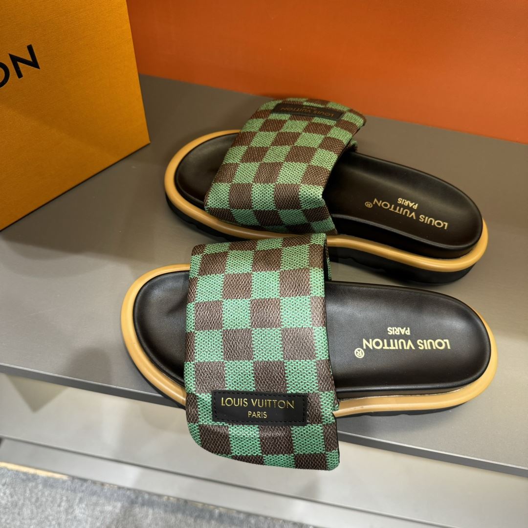 Louis Vuitton Slippers